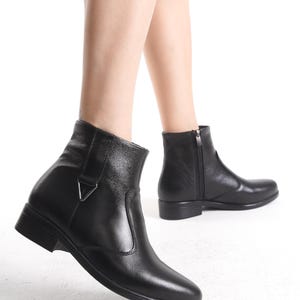 Women&#39;s Black Genuine Leather Buckle Boots, special for valentine&#39;s day