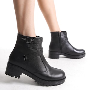 Women&#39;s Black Genuine Leather Buckle Boots, special for valentine&#39;s day