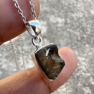 Echte Moldavit Halskette in 925 Sterling Silber, Tschechische Republik Moldavit Schmuck, handgemachte Moldavit Meteorit Halskette, Weihnachtsgeschenk