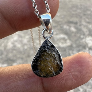 Der Stein der Transformation Moldavit Anhänger Halskette, Moldavit Tektit Halskette, 925 Sterling Silber Halskette, Moldavit Kristall Schmuck