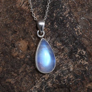 Top Quality Natural Blue Moonstone Pendant Necklace, Blue Moonstone Jewelry, Handmade 925 Sterling Silver Necklace, Healing Crystal Charm