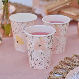 8 tasses de fête florales roses, gobelets en papier à fleurs, décoration florale de fête, tasses d'anniversaire, tasses pour baby shower, tasses pour enterrement de vie de jeune garçon, tasses de mariage, tasses florales
