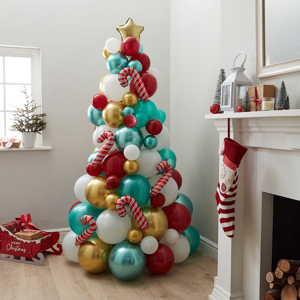 Christmas decorations with balloons discount