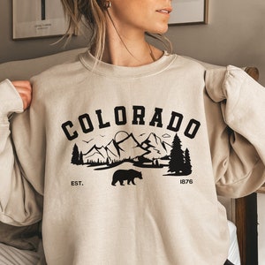 Colorado Sweatshirt, Colorado Crewneck, Colorado Gifts, Vintage Colorado Sweater, Mountain Crew Neck, Hiking Sweatshirt, State Sweater