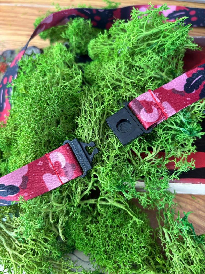 Mothman Cryptid Lanyard - with safety break away clip image 3