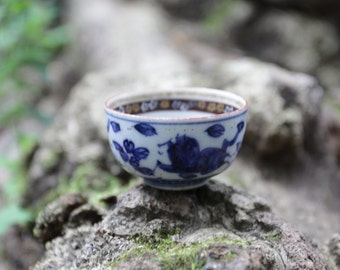 Japanese Kutani Yunomi, Porcelain Yunomi, Porcelain Sake Cup, Antique Sake Cup, Showa Era, Hand Painted, JCP25