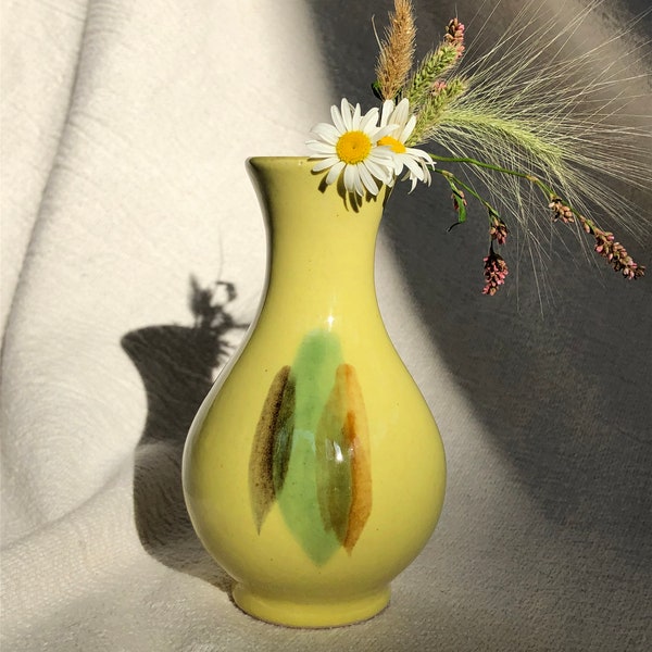 Abstract Neutral Mini-Vase
