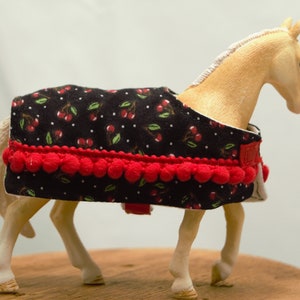 Cherry print blanket for Schleich model horses