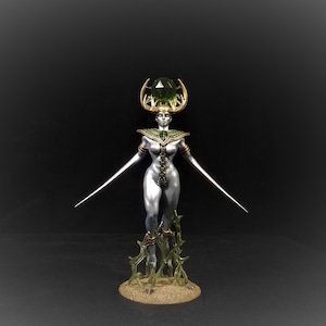 Transcendent Goddess - Stargod Fragment - Wargame Monster Miniature