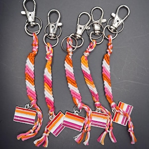 Lesbisk Pride-berlock Mini-nyckelring