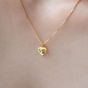 Heart Paw Name Necklace, Pet Paw Print Necklace, Custom Pet Name Necklace, Cat Dog Paw Necklace, Pet Loss Memorial Gift, Pet Lover Gift