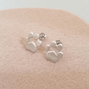 Personalized Paw Print Name Earrings, Pet Name Earrings, Delicate Paw Print Studs, Pet Memorial Studs, Gifts for Pet Lovers, Christmas Gift