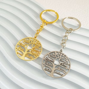 Personalized Family Name Keychain, Engraved Name Keychain, Tree of Life Keychain, Multiple Names Keychain, Gift for Family, Gift for Mom