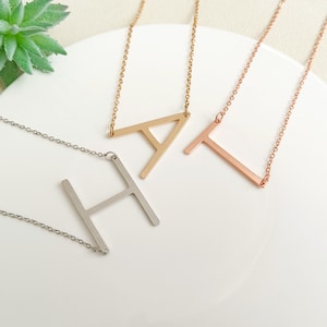 Collar inicial personalizado, collar de carta personalizado, collar inicial grande, regalo para ella, regalos de Navidad