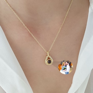 Photo Projection Necklace, Memorial Photo Necklace, Personalized Photo Jewellery, Picture Necklace for Women, Gift for Her,Best Friend Gift