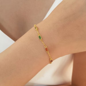 Multiple Baguette Birthstone Bracelet, Family Birthstone Bracelet, Birthstone Jewelry, Personalized Gift for Her, Christmas Gift for Women