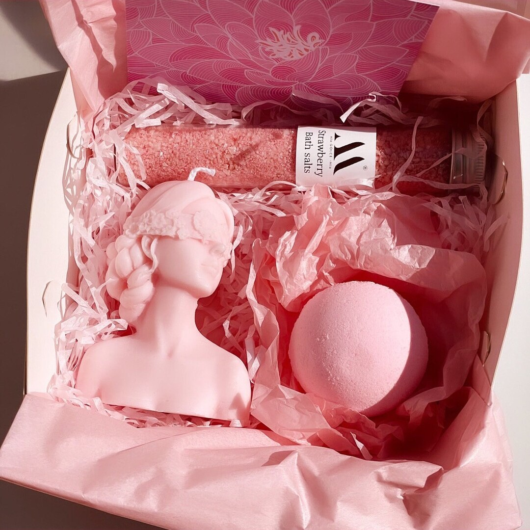 Strawberry Bath Gift Box Spa Set Beauty Box Girlfriend Gift Etsy
