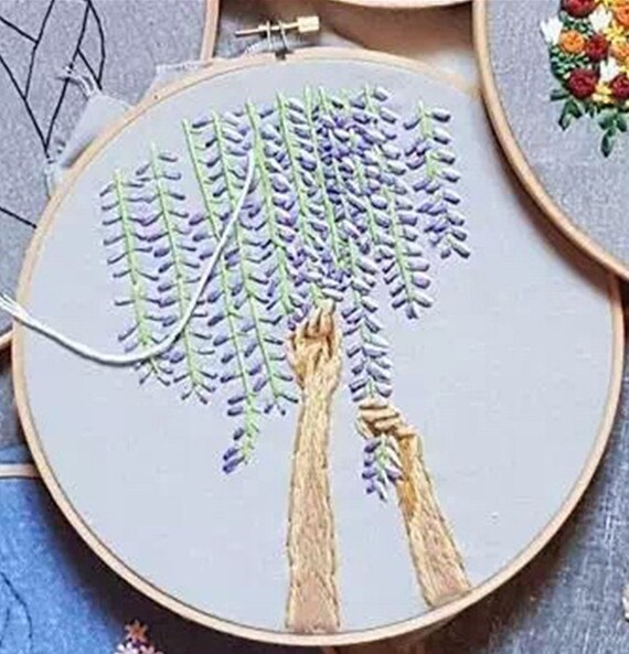 Floral Vine Embroidery Kit