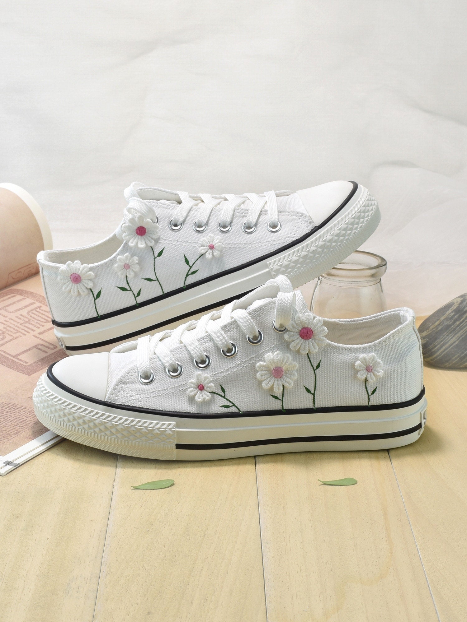 Womens Embroidery Flower Lace-Up Sneakers Flats Casual Denim Canvas Board  Shoes