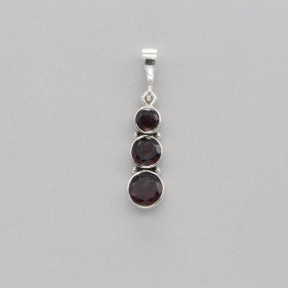 ガーネット イヤリング ペンダントトップ シルバー925 3点セット スターリング シルバー - ファセット トリプル ガーネット ペンダント