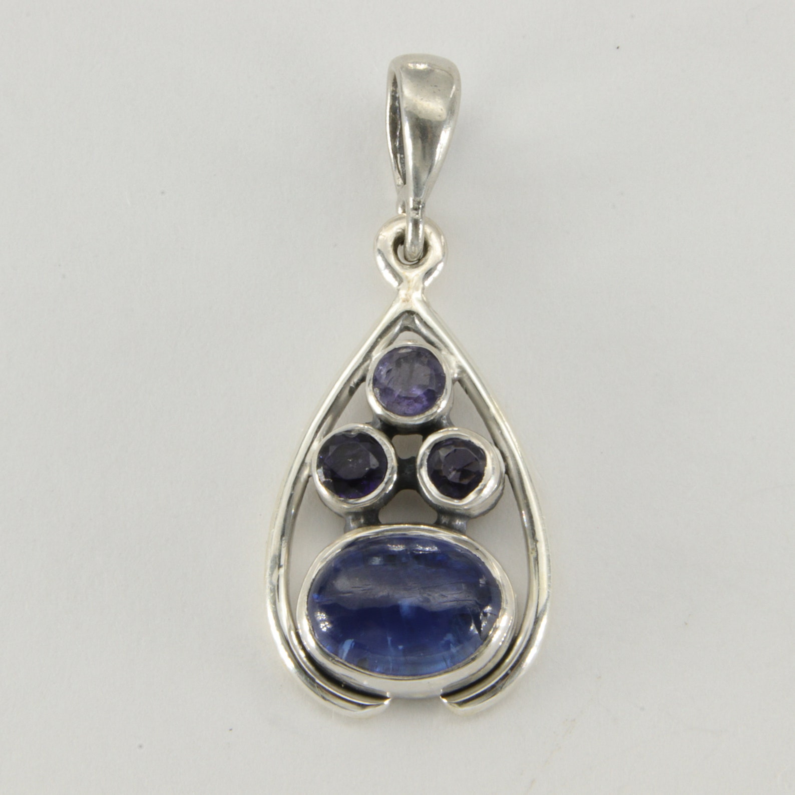 Boucles D'oreilles Goujons En Argent 925 Avec Cyanite Bleue - Cadeau En Boîte - Neuf Sans Emballage D'origine