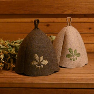 Saunahut mit Stickerei aus Merinowollfilz