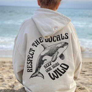 Trendy Orcas Hoodie For Orca Whale Lover Gift Protect The Orcas Sweatshirt Orca Gifted Shirt Ocean Conservation Nature Dolphin Unisex Hoodie