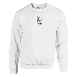 Sweat-shirt brodé huîtres, col rond huîtres, pull fruits de mer, chemise nourriture, pull fin gourmet, cadeau esthétique haut de gamme en coquillage pêcheur vintage White
