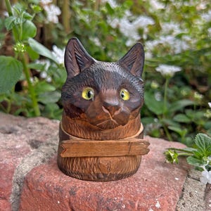 Antique Black Forest Hand Carved CAT w/Glass Eyes Wood Inkwell c1900 Excellent Condition