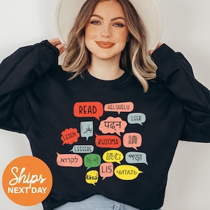 Sudadera para leer en diferentes idiomas/ Sudadera para leer/ Sudadera para profesor/ Sudadera para lingüista/ Sudadera para oratoria/ Suéter para educador/ 2347p