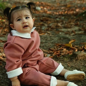 Scuba Suede Front Zippered Jumpsuit Rosewood – The Ultimate Winter Protection for Your Baby
