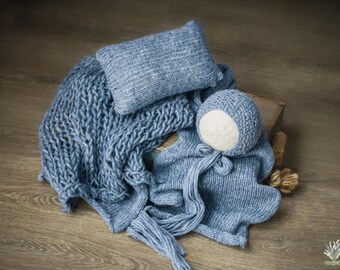 Blue Layer and Bonnet preorder