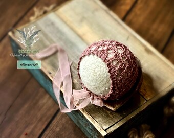 Annabelle Newborn Bonnet