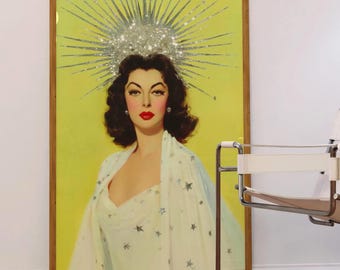 Retro Glam Starburst Crown Art Print – Glitter Halo Diva Portrait, Vintage-Inspired Celestial Art for Maximalist, Hollywood Regency Decor