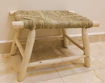Tabouret marocain fabriqué à la main et tissé sur bois d'eucalyptus