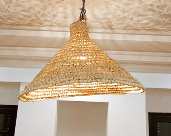 Sombrilla colgante en paille doum de fibra natural tressée Lampes respectueuses de l'environnement