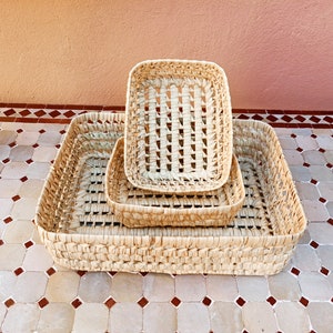 Trio  panier de rangement en osier  - Coffre et panier de rangement  en feuilles de palmier - table panier