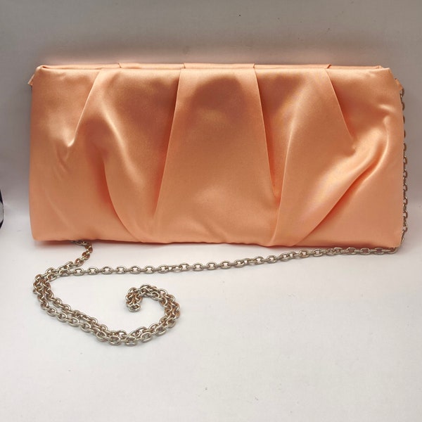 Vintage Vtg Estes & Lily Satin Evening Bag Clutch Pastel Peach Soft Coral Handbag Crossbody Shoulder Chain Strain Special Occasion