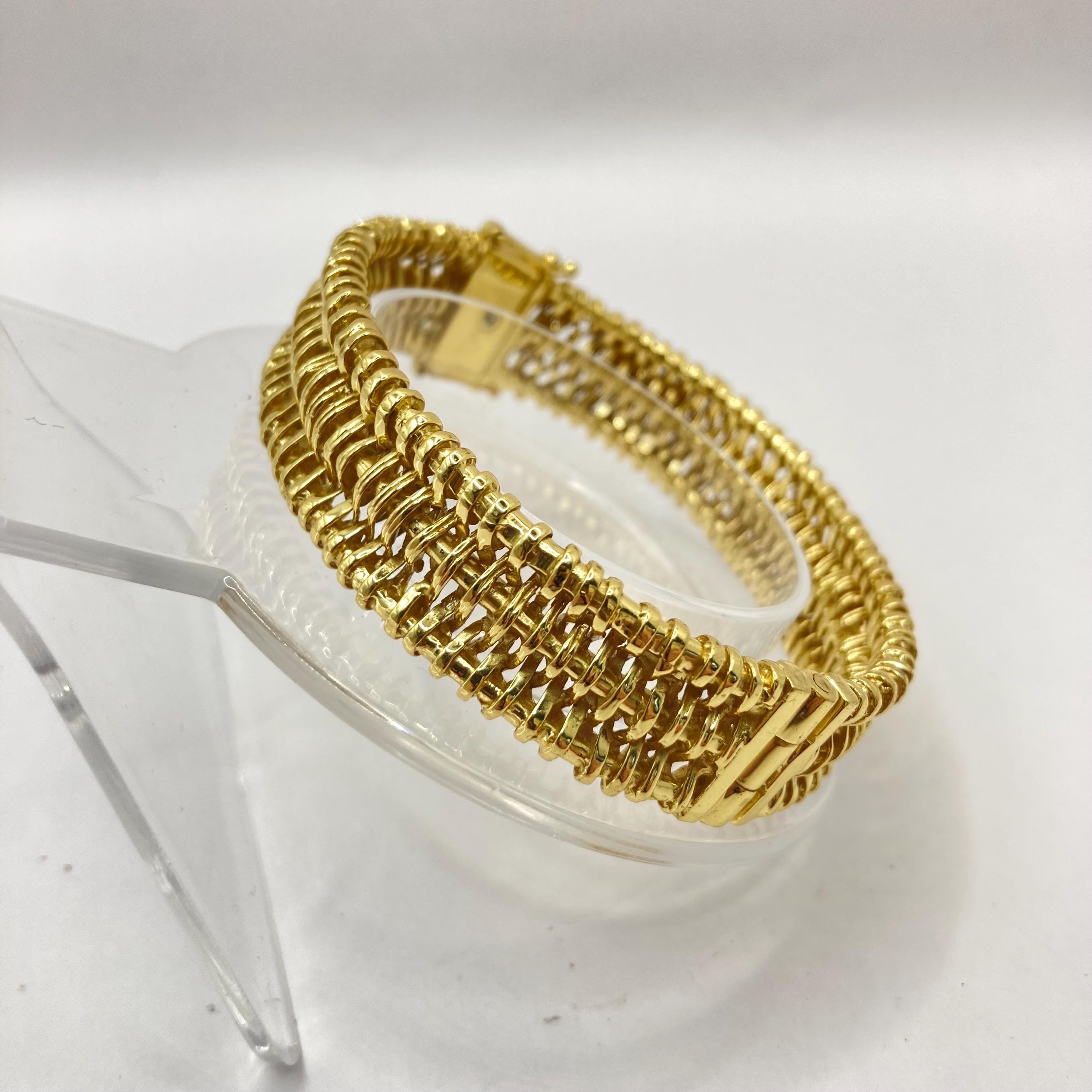 Vintage Vtg Cuff Basket Weave Bracelet Gold Plated Sz 7.25 Oval