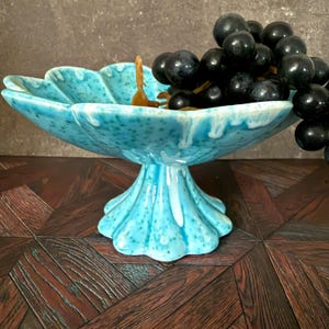 Vintage Signed Pedestal Bowl Compote Scalloped Edge 7x4 Aqua Blue Green Speckled Drip Glaze