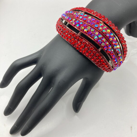 Vintage Vtg Ruby Red Rhinestone Wave Clamper Hing… - image 2