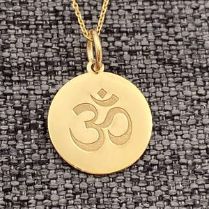 14k Solid Gold Om Pendant Necklace: Sacred Yoga Jewelry