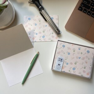 Set van 10 notitiekaarten voor KNO of audiologie | Wenskaart 4,25 x 5,5 | Audiologie | Gehoorapparaat | Keel- en neusoor | Cadeauset