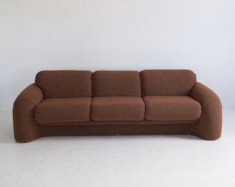 Vladimir Kagan Sofa for Preview