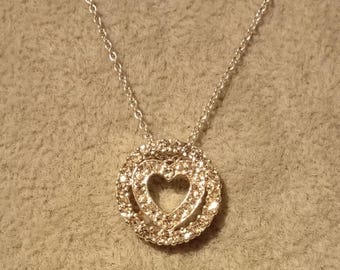 Vintage silver tone and diamante heart pendant necklace