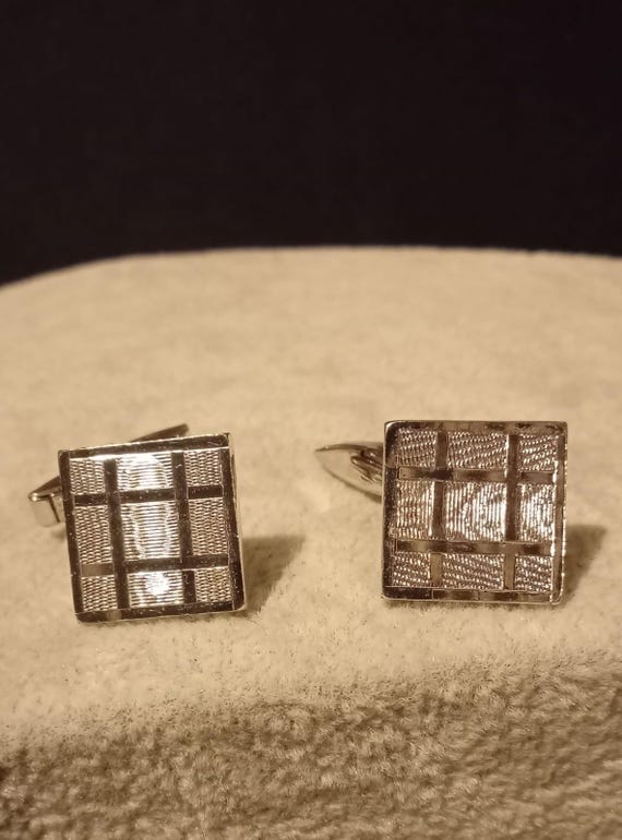 Vintage silver tone square patterned cufflinks - image 1