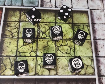 Dados de Combate - Para uso com HeroQuest - Conjunto de 8 - Preto