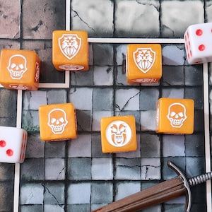 Combat Dice - For Use with HeroQuest - Set of 8 - Specialty