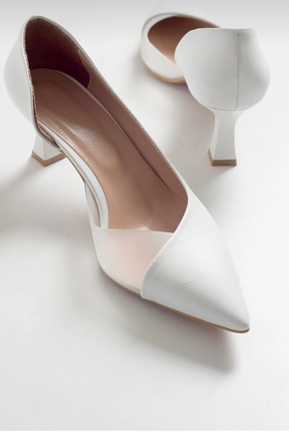 Low Heel Shoes -