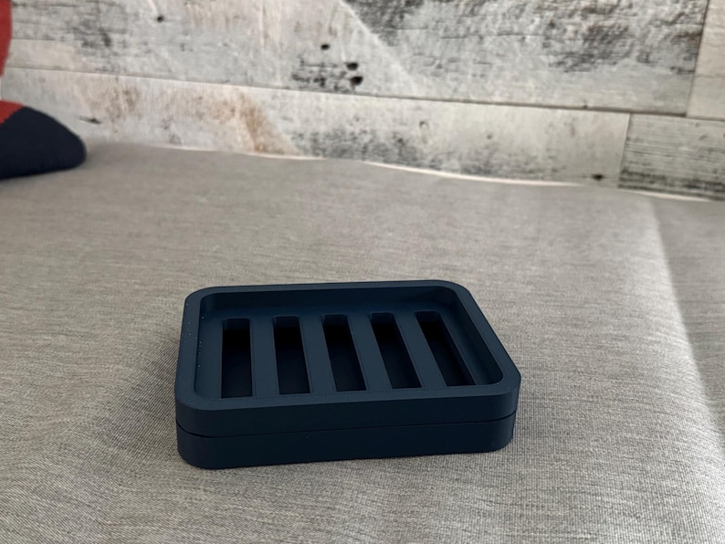 Two Piece Draining Soap Dish, Soap Saver Holder, Eco Friendly Zero Waste Bathroom Soap Dish, Color Customization, Plant Based Plastic Regular - Navy Blue